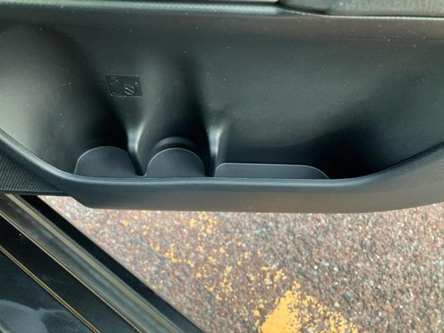 ライズ ハイブリッドＺ　新品タイヤ／モデリスタエアロ／保証書／純正　９インチ　ＳＤナビ／スマートアシスト（トヨタ・ダイハツ）／シートヒーター　前席／パノラミックビューモニター／車線逸脱防止支援システム　衝突被害軽減システム（36枚目）