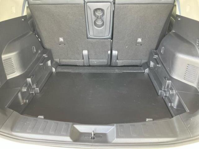 エクストレイル 20Xiレザーエディション 新品タイヤ/保証書/純正 9インチ SDナビ/フリップダウンモニター/インテリジェントルームミラー/衝突安全装置/シートヒーター/全方位モニター/車線逸脱防止支援システム/シート フルレザー 革シート(25枚目)