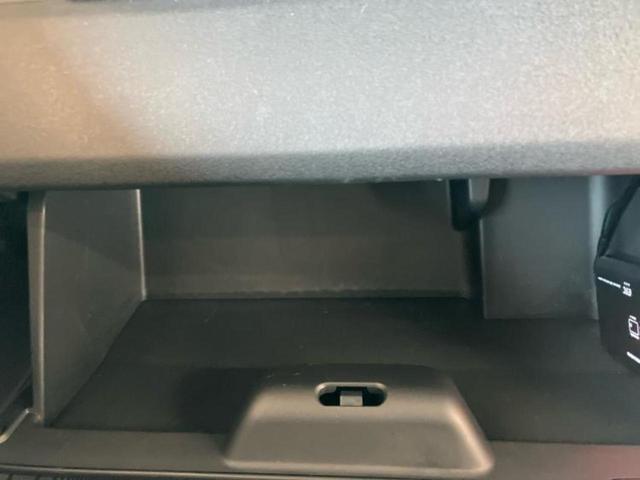 N-BOXカスタム ヒョウジュン 保証書/ホンダセンシング/電動スライドドア/シートヒーター 前席/車線逸脱防止支援システム/ヘッドランプ LED/ETC/EBD付ABS/アイドリングストップ/禁煙車/エアバッグ 運転席 盗難防止装置(30枚目)