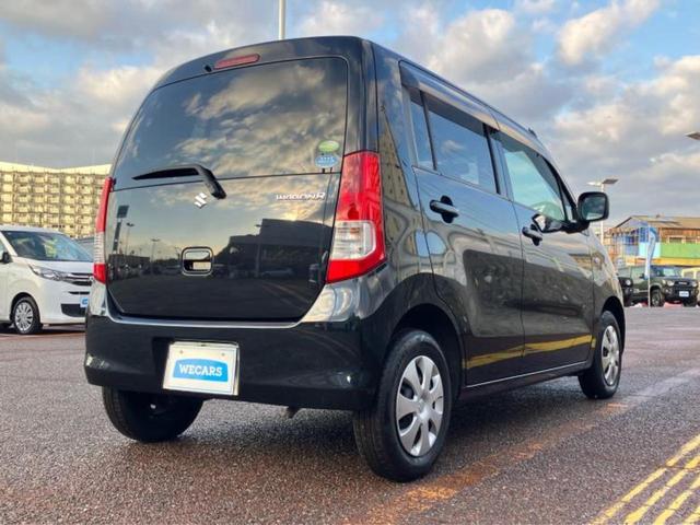 ワゴンR FXアイドリングストップ 新品タイヤ/保証書/EBD付ABS/アイドリングストップ/エアバッグ 運転席/エアバッグ 助手席/パワーウインドウ/キーレスエントリー/盗難防止システム/マニュアルエアコン/アクセサリーソケット(3枚目)