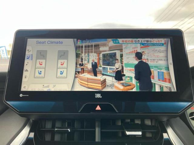 ハリアー Ｚレザーパッケージ　新品タイヤ／サンルーフ／ＪＢＬ／保証書／純正　１２．３インチ　メモリーナビ／デジタルインナーミラー／トヨタセーフティセンス／シートヒーター　前席／パノラミックビューモニター／車線逸脱防止支援システム（12枚目）