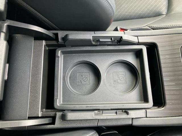 ハリアー Ｚレザーパッケージ　新品タイヤ／サンルーフ／ＪＢＬ／保証書／純正　１２．３インチ　メモリーナビ／デジタルインナーミラー／トヨタセーフティセンス／シートヒーター　前席／パノラミックビューモニター／車線逸脱防止支援システム（34枚目）