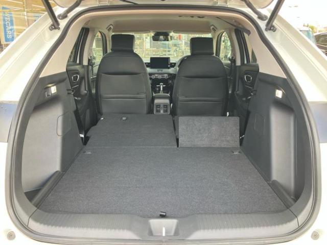 ヴェゼル ｅＨＥＶ　Ｚ　保証書／純正　９インチ　ナビ／ホンダセンシング／シートヒーター　前席／車線逸脱防止支援システム／電動バックドア／登録済未使用車／ヘッドランプ　ＬＥＤ／ＵＳＢジャック／Ｂｌｕｅｔｏｏｔｈ接続　禁煙車（19枚目）