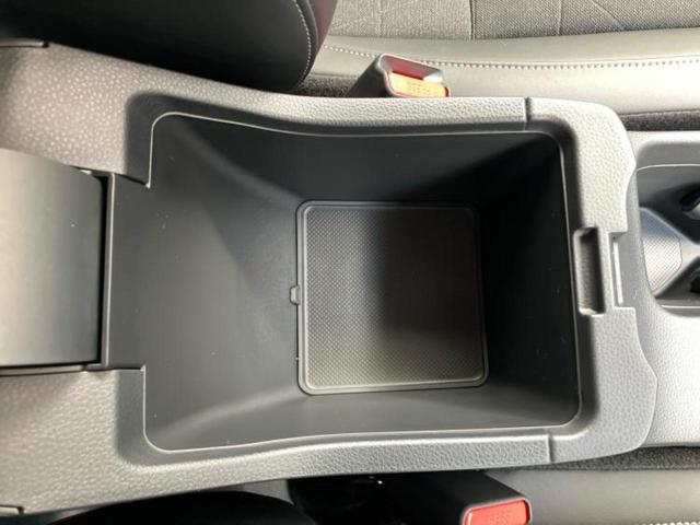 ヴェゼル ｅＨＥＶ　Ｚ　保証書／純正　９インチ　ナビ／ホンダセンシング／シートヒーター　前席／車線逸脱防止支援システム／電動バックドア／登録済未使用車／ヘッドランプ　ＬＥＤ／ＵＳＢジャック／Ｂｌｕｅｔｏｏｔｈ接続　禁煙車（33枚目）