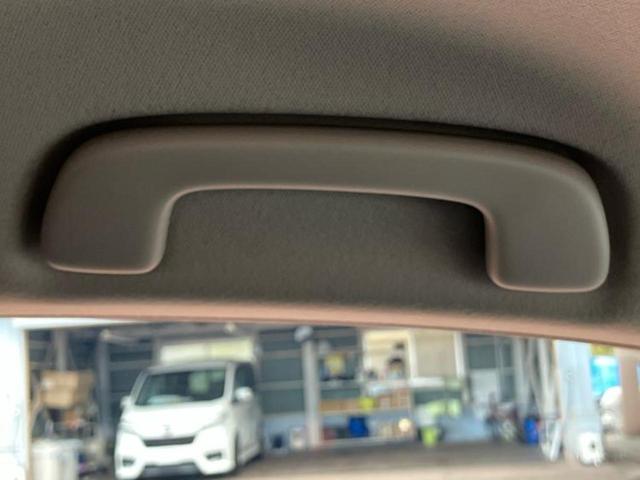 ヴェゼル ｅＨＥＶ　Ｚ　保証書／純正　９インチ　ナビ／ホンダセンシング／シートヒーター　前席／車線逸脱防止支援システム／電動バックドア／登録済未使用車／ヘッドランプ　ＬＥＤ／ＵＳＢジャック／Ｂｌｕｅｔｏｏｔｈ接続　禁煙車（44枚目）