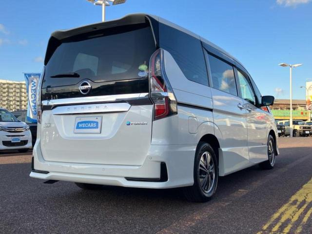 セレナ ｅパワーハイウェイスターＶ　新品タイヤ／保証書／純正　１０インチ　メモリーナビ／フリップダウンモニター　純正　１１インチ／インテリジェントルームミラー／エマージェンシーブレーキ／ハンズフリー両側電動スライドドア　全周囲カメラ（3枚目）