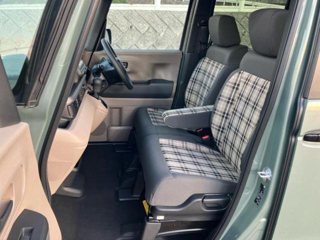 Ｎ－ＢＯＸジョイ ヒョウジュン２トーン　保証書／純正　８インチ　ナビ／ホンダセンシング／電動スライドドア／シートヒーター　前席／車線逸脱防止支援システム／登録済未使用車／ヘッドランプ　ＬＥＤ／Ｂｌｕｅｔｏｏｔｈ接続／ＥＢＤ付ＡＢＳ　禁煙車（6枚目）