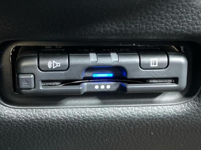 フリード eHEVクロスター 新品タイヤ/保証書/純正 11インチ SDナビ/ホンダセンシング/両側電動スライドドア/シートヒーター/マルチビューカメラシステム/車線逸脱防止支援システム/シート ハーフレザー 衝突被害軽減システム(28枚目)