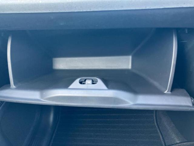 フリード eHEVクロスター 新品タイヤ/保証書/純正 11インチ SDナビ/ホンダセンシング/両側電動スライドドア/シートヒーター/マルチビューカメラシステム/車線逸脱防止支援システム/シート ハーフレザー 衝突被害軽減システム(35枚目)