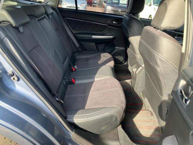 レヴォーグ 4WD1.6GTアイサイトSスタイル 新品タイヤ/保証書/純正 SDナビ/衝突安全装置/車線逸脱防止支援システム/シート ハーフレザー/ドライブレコーダー 純正/ヘッドランプ LED/USBジャック/Bluetooth接続/ETC 4WD(5枚目)