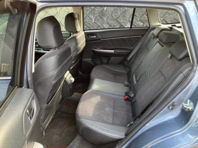 レヴォーグ 4WD1.6GTアイサイトSスタイル 新品タイヤ/保証書/純正 SDナビ/衝突安全装置/車線逸脱防止支援システム/シート ハーフレザー/ドライブレコーダー 純正/ヘッドランプ LED/USBジャック/Bluetooth接続/ETC 4WD(7枚目)