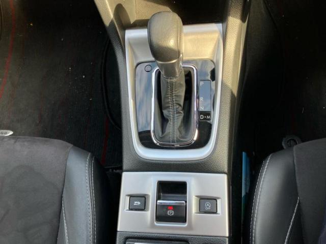 レヴォーグ 4WD1.6GTアイサイトSスタイル 新品タイヤ/保証書/純正 SDナビ/衝突安全装置/車線逸脱防止支援システム/シート ハーフレザー/ドライブレコーダー 純正/ヘッドランプ LED/USBジャック/Bluetooth接続/ETC 4WD(18枚目)