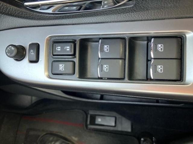 レヴォーグ 4WD1.6GTアイサイトSスタイル 新品タイヤ/保証書/純正 SDナビ/衝突安全装置/車線逸脱防止支援システム/シート ハーフレザー/ドライブレコーダー 純正/ヘッドランプ LED/USBジャック/Bluetooth接続/ETC 4WD(27枚目)