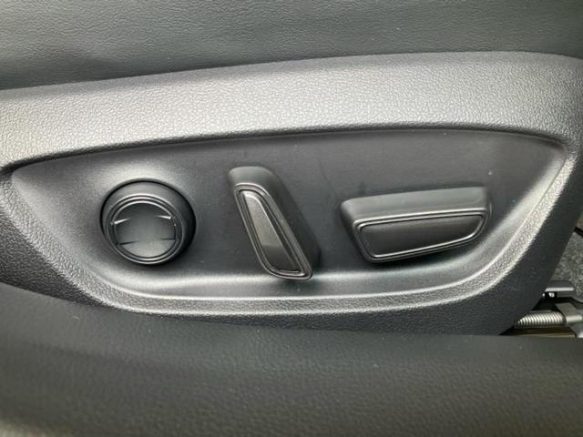 プリウス Ｚ　保証書／純正　１２．３インチ　メモリーナビ／デジタルインナーミラー／トヨタセーフティセンス／シートヒーター　前席／パノラミックビューモニター／車線逸脱防止支援システム／シート　合皮　全周囲カメラ（45枚目）