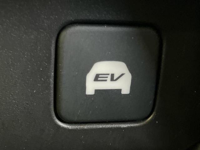 オデッセイハイブリッド ハイブリッドアブソルート・ＥＸホンダセンシング　保証書／純正　ＳＤナビ／フリップダウンモニター／衝突安全装置／両側電動スライドドア／シートヒーター／マルチビューカメラシステム／車線逸脱防止支援システム／シート　ハーフレザー　衝突被害軽減システム（40枚目）