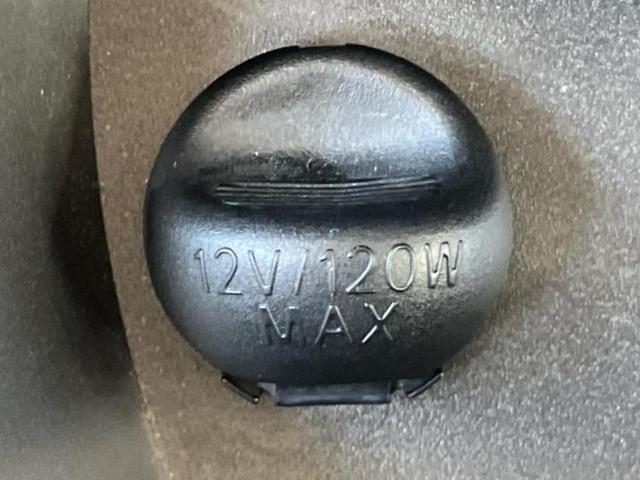 コペン ローブ　保証書／純正　ＳＤナビ／シートヒーター／ドライブレコーダー　社外／ヘッドランプ　ＬＥＤ／Ｂｌｕｅｔｏｏｔｈ接続／ＥＢＤ付ＡＢＳ／横滑り防止装置／アイドリングストップ／バックモニター／フルセグＴＶ（32枚目）