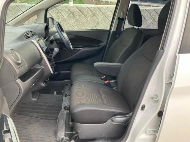 デイズ ハイウェイスターＧターボ　保証書／純正　ＳＤナビ／アラウンドビューモニター／ヘッドランプ　ＬＥＤ／Ｂｌｕｅｔｏｏｔｈ接続／ＥＴＣ／ＥＢＤ付ＡＢＳ／横滑り防止装置／フロントモニター／サイドモニター／バックモニター　全周囲カメラ（6枚目）