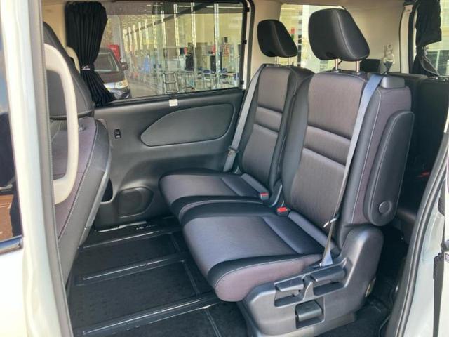 セレナ ｅパワーハイウェイスターＶ　新品タイヤ／保証書／社外　１１インチ　ＳＤナビ／インテリジェントルームミラー／衝突安全装置／両側電動スライドドア／シートヒーター　前席／アラウンドビューモニター／車線逸脱防止支援システム　全周囲カメラ（8枚目）