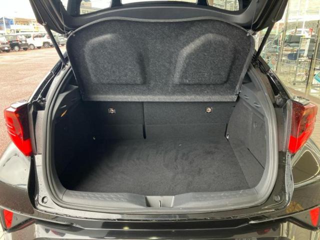 Ｃ－ＨＲ Ｇモードネロセーフティプラス２　新品タイヤ／保証書／ディスプレイオーディオ＋ナビ８インチ／衝突安全装置／シートヒーター　前席／全方位モニター／車線逸脱防止支援システム／シート　ハーフレザー／ヘッドランプ　ＬＥＤ　衝突被害軽減システム（8枚目）