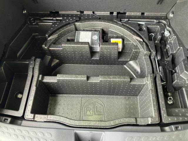 Ｃ－ＨＲ Ｇモードネロセーフティプラス２　新品タイヤ／保証書／ディスプレイオーディオ＋ナビ８インチ／衝突安全装置／シートヒーター　前席／全方位モニター／車線逸脱防止支援システム／シート　ハーフレザー／ヘッドランプ　ＬＥＤ　衝突被害軽減システム（24枚目）