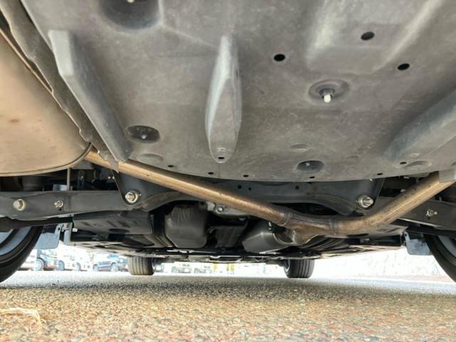 クラウンハイブリッド ハイブリッドアスリートＳブラックスタイル　新品タイヤ／保証書／純正　ＨＤＤナビ／シートヒーター／ドライブレコーダー　社外／ヘッドランプ　ＬＥＤ／Ｂｌｕｅｔｏｏｔｈ接続／ＥＴＣ／ＥＢＤ付ＡＢＳ／横滑り防止装置／アイドリングストップ　バックカメラ（45枚目）