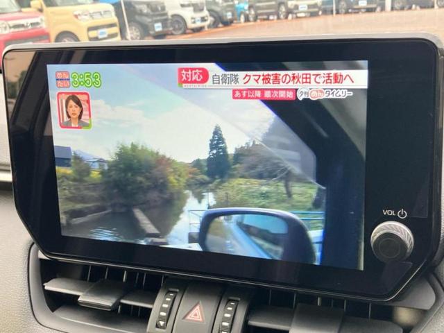 ＲＡＶ４ ４ＷＤアドベンチャーオフロードパッケージ２　保証書／ディスプレイオーディオ＋ナビ１０インチ／デジタルインナーミラー／衝突安全装置／エアーシート　前席／車線逸脱防止支援システム／シート　合皮／電動バックドア／ヘッドランプ　ＬＥＤ　バックカメラ（12枚目）