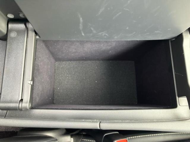 ＲＸ ＲＸ３５０バージョンＬ　サンルーフ／純正エアロ／保証書／純正　ＳＤナビ／デジタルインナーミラー／衝突安全装置／シートヒーター／全方位モニター／車線逸脱防止支援システム／シート　ハーフレザー／パーキングアシスト　自動操舵（35枚目）