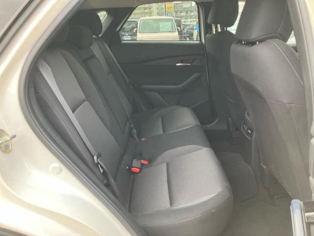 ＣＸ－３０ ２０Ｓ　新品タイヤ／保証書／純正　ＳＤナビ／衝突安全装置／車線逸脱防止支援システム／ヘッドランプ　ＬＥＤ／Ｂｌｕｅｔｏｏｔｈ接続／ＥＴＣ／ＥＢＤ付ＡＢＳ／横滑り防止装置／アイドリングストップ　バックカメラ（5枚目）