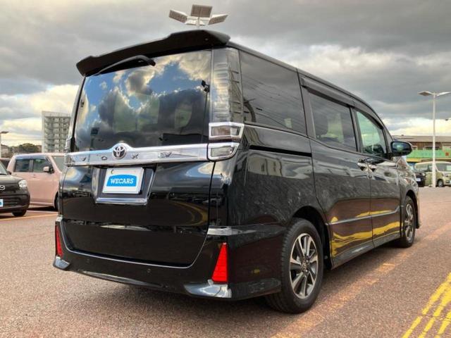 ヴォクシー ZSキラメキ3 保証書/純正 9インチ SDナビ/フリップダウンモニター 純正 12.1インチ/トヨタセーフティセンス/両側電動スライドドア/車線逸脱防止支援システム/シート ハーフレザー 衝突被害軽減システム(3枚目)