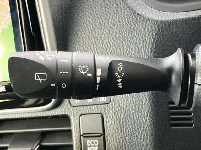 ヴォクシー ZSキラメキ3 保証書/純正 9インチ SDナビ/フリップダウンモニター 純正 12.1インチ/トヨタセーフティセンス/両側電動スライドドア/車線逸脱防止支援システム/シート ハーフレザー 衝突被害軽減システム(18枚目)