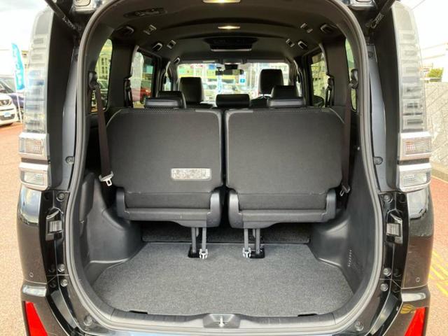 ヴォクシー ZSキラメキ3 保証書/純正 9インチ SDナビ/フリップダウンモニター 純正 12.1インチ/トヨタセーフティセンス/両側電動スライドドア/車線逸脱防止支援システム/シート ハーフレザー 衝突被害軽減システム(20枚目)