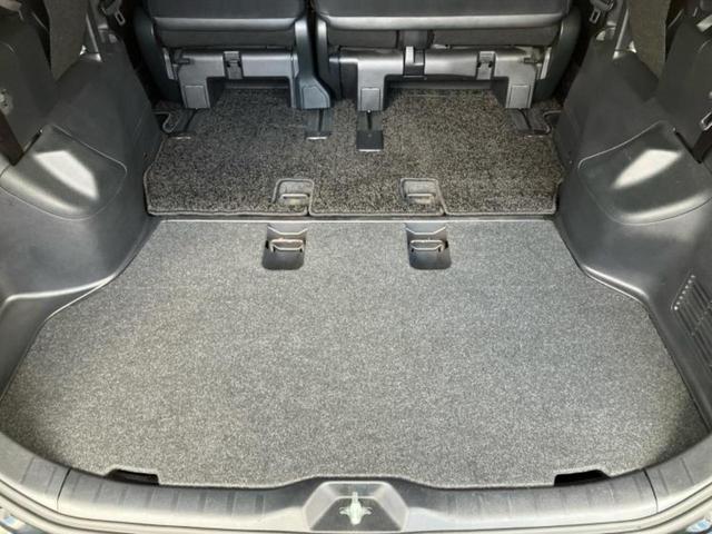 ヴォクシー ZSキラメキ3 保証書/純正 9インチ SDナビ/フリップダウンモニター 純正 12.1インチ/トヨタセーフティセンス/両側電動スライドドア/車線逸脱防止支援システム/シート ハーフレザー 衝突被害軽減システム(26枚目)