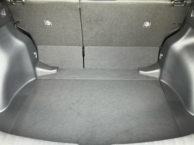 カローラクロス ハイブリッドＺ　新品タイヤ／保証書／ディスプレイオーディオ＋ナビ９インチ／衝突安全装置／シートヒーター　前席／パノラミックビューモニター／車線逸脱防止支援システム／シート　合皮／電動バックドア　衝突被害軽減システム（24枚目）