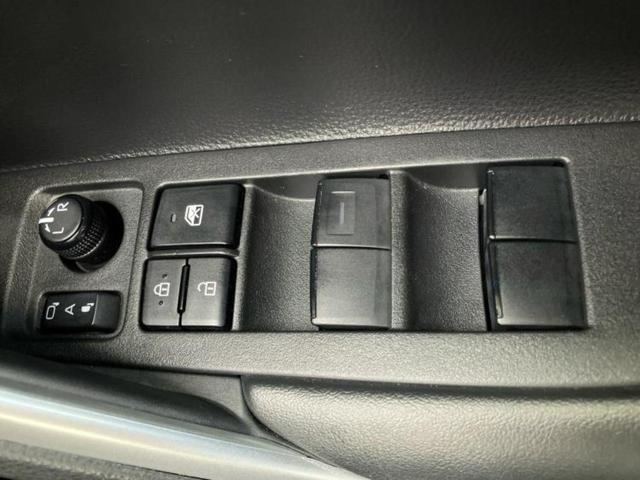 カローラクロス ハイブリッドＺ　新品タイヤ／保証書／ディスプレイオーディオ＋ナビ９インチ／衝突安全装置／シートヒーター　前席／パノラミックビューモニター／車線逸脱防止支援システム／シート　合皮／電動バックドア　衝突被害軽減システム（27枚目）