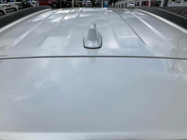 カローラクロス ハイブリッドＺ　新品タイヤ／保証書／ディスプレイオーディオ＋ナビ９インチ／衝突安全装置／シートヒーター　前席／パノラミックビューモニター／車線逸脱防止支援システム／シート　合皮／電動バックドア　衝突被害軽減システム（49枚目）