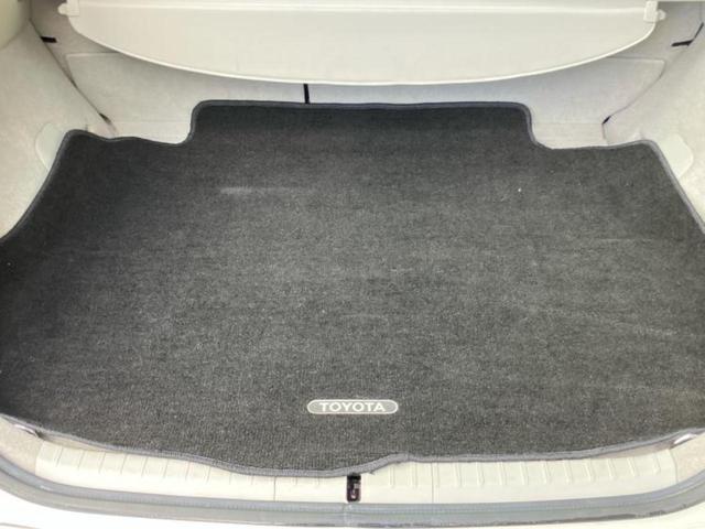 プリウス S 保証書/純正 8インチ SDナビ/ヘッドランプ LED/Bluetooth接続/ETC/EBD付ABS/横滑り防止装置/アイドリングストップ/バックモニター/フルセグTV/エアバッグ 運転席(24枚目)