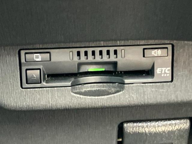 プリウス S 保証書/純正 8インチ SDナビ/ヘッドランプ LED/Bluetooth接続/ETC/EBD付ABS/横滑り防止装置/アイドリングストップ/バックモニター/フルセグTV/エアバッグ 運転席(26枚目)