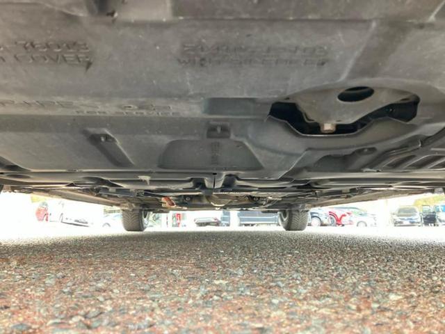 プリウス S 保証書/純正 8インチ SDナビ/ヘッドランプ LED/Bluetooth接続/ETC/EBD付ABS/横滑り防止装置/アイドリングストップ/バックモニター/フルセグTV/エアバッグ 運転席(48枚目)