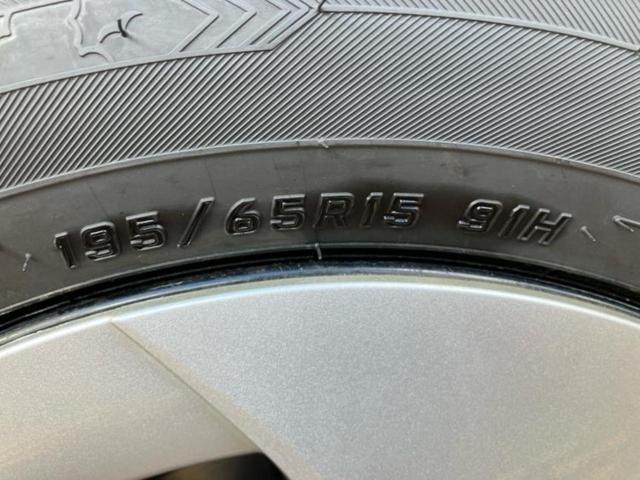 プリウス S 保証書/純正 8インチ SDナビ/ヘッドランプ LED/Bluetooth接続/ETC/EBD付ABS/横滑り防止装置/アイドリングストップ/バックモニター/フルセグTV/エアバッグ 運転席(52枚目)