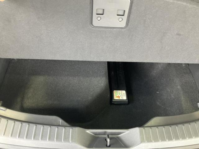 CX-8 XD Lパッケージ 新品タイヤ/BOSE/保証書/純正 SDナビ/フリップダウンモニター/アイアクティブセンス(マツダ)/エアーシート 前席/360°ビューモニター/車線逸脱防止支援システム/シート フルレザー 革シート(27枚目)