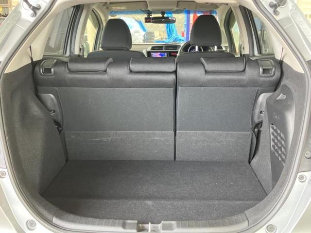 フィットハイブリッド ハイブリッド・Fパッケージ 新品タイヤ/保証書/社外 SDナビ/ドライブレコーダー 前後/ETC/EBD付ABS/横滑り防止装置/アイドリングストップ/バックモニター/ワンセグTV/エアバッグ 運転席/エアバッグ 助手席(8枚目)