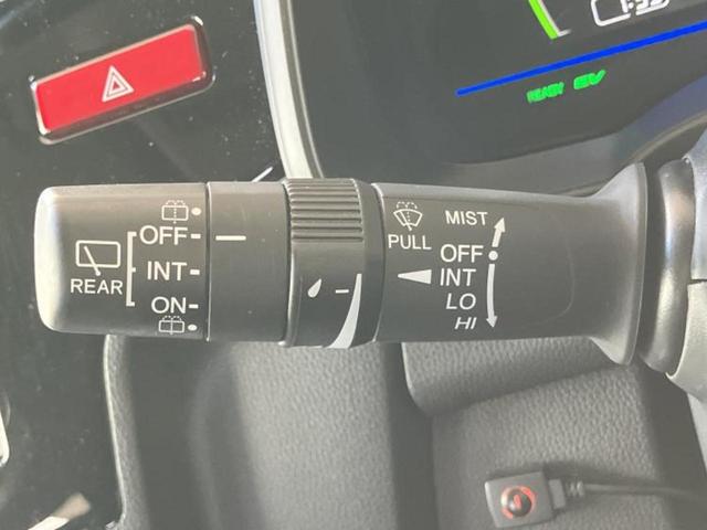 フィットハイブリッド ハイブリッド・Fパッケージ 新品タイヤ/保証書/社外 SDナビ/ドライブレコーダー 前後/ETC/EBD付ABS/横滑り防止装置/アイドリングストップ/バックモニター/ワンセグTV/エアバッグ 運転席/エアバッグ 助手席(17枚目)