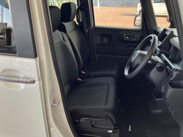 Ｎ－ＢＯＸカスタム ヒョウジュン　新品タイヤ／保証書／ホンダセンシング／電動スライドドア／シートヒーター　前席／車線逸脱防止支援システム／ヘッドランプ　ＬＥＤ／ＵＳＢジャック／ＥＢＤ付ＡＢＳ／横滑り防止装置／禁煙車　ＬＥＤヘッドランプ（4枚目）