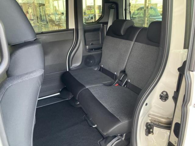 Ｎ－ＢＯＸカスタム ヒョウジュン　新品タイヤ／保証書／ホンダセンシング／電動スライドドア／シートヒーター　前席／車線逸脱防止支援システム／ヘッドランプ　ＬＥＤ／ＵＳＢジャック／ＥＢＤ付ＡＢＳ／横滑り防止装置／禁煙車　ＬＥＤヘッドランプ（7枚目）