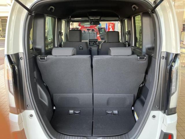 Ｎ－ＢＯＸカスタム ヒョウジュン　新品タイヤ／保証書／ホンダセンシング／電動スライドドア／シートヒーター　前席／車線逸脱防止支援システム／ヘッドランプ　ＬＥＤ／ＵＳＢジャック／ＥＢＤ付ＡＢＳ／横滑り防止装置／禁煙車　ＬＥＤヘッドランプ（8枚目）