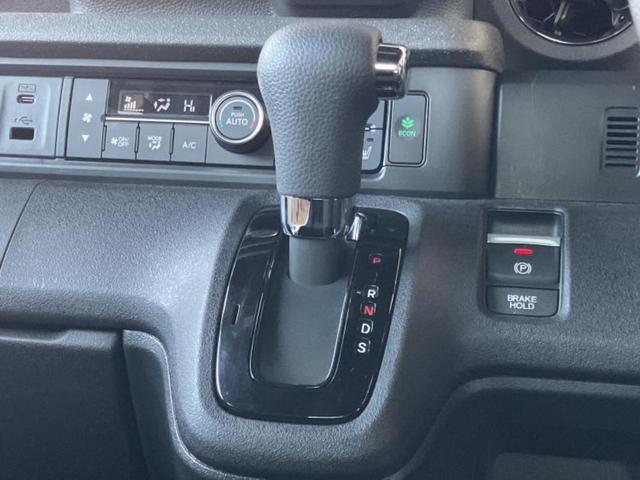 Ｎ－ＢＯＸカスタム ヒョウジュン　新品タイヤ／保証書／ホンダセンシング／電動スライドドア／シートヒーター　前席／車線逸脱防止支援システム／ヘッドランプ　ＬＥＤ／ＵＳＢジャック／ＥＢＤ付ＡＢＳ／横滑り防止装置／禁煙車　ＬＥＤヘッドランプ（14枚目）