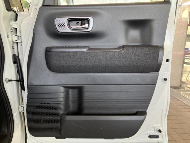 Ｎ－ＢＯＸカスタム ヒョウジュン　新品タイヤ／保証書／ホンダセンシング／電動スライドドア／シートヒーター　前席／車線逸脱防止支援システム／ヘッドランプ　ＬＥＤ／ＵＳＢジャック／ＥＢＤ付ＡＢＳ／横滑り防止装置／禁煙車　ＬＥＤヘッドランプ（20枚目）