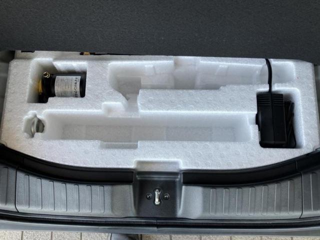 Ｎ－ＢＯＸカスタム ヒョウジュン　新品タイヤ／保証書／ホンダセンシング／電動スライドドア／シートヒーター　前席／車線逸脱防止支援システム／ヘッドランプ　ＬＥＤ／ＵＳＢジャック／ＥＢＤ付ＡＢＳ／横滑り防止装置／禁煙車　ＬＥＤヘッドランプ（25枚目）