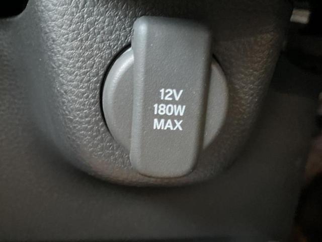 Ｎ－ＢＯＸカスタム ヒョウジュン　新品タイヤ／保証書／ホンダセンシング／電動スライドドア／シートヒーター　前席／車線逸脱防止支援システム／ヘッドランプ　ＬＥＤ／ＵＳＢジャック／ＥＢＤ付ＡＢＳ／横滑り防止装置／禁煙車　ＬＥＤヘッドランプ（30枚目）