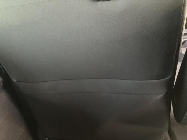 Ｎ－ＢＯＸカスタム ヒョウジュン　新品タイヤ／保証書／ホンダセンシング／電動スライドドア／シートヒーター　前席／車線逸脱防止支援システム／ヘッドランプ　ＬＥＤ／ＵＳＢジャック／ＥＢＤ付ＡＢＳ／横滑り防止装置／禁煙車　ＬＥＤヘッドランプ（40枚目）